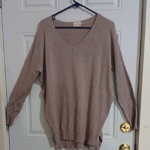 Dreamers V-Neck Sweater - Light Brown